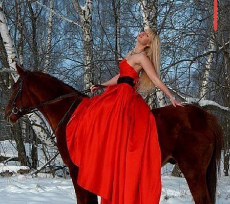 Конная прогулка #в Улан-Удэ#. Подарочные сертификаты Ultra Подарки. Купить оригинальный подарок или подарочный сертификат на Конная прогулка #в Улан-Удэ#. Сервис UltraPodarki.ru 8-800-505-9530. Катание на лошадях, Прогулка на лошади, Прогулка на лошадях для двоих, Конная прогулка, конный клуб, Конный клуб, конная прогулка, конная прогулка #в Улан-Удэ#