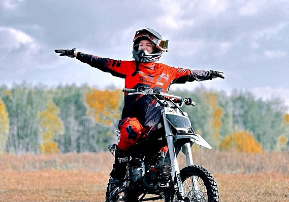 Катание на мотоцикле #в Улан-Удэ#. ULTRA ПОДАРКИ. Купить катание на мотоцикле #в Улан-Удэ#. Попробовав езду на мотоциклах, вы получите порцию адреналина и невероятные эмоции. Сервис: UltraPodarki.ru 8 800 505 95 30.. Катание на мотоцикле #в Улан-Удэ#, прокат мотоциклов #Улан-Удэ#, катание на мотоциклах, прокат мотоцикла, езда на мотоцикле #Улан-Удэ#, езда на мотоцикле, мотопрогулка #Улан-Удэ#, мотопрогулка, поездки на байке, личный мотоцикл, катание на мотоцикле, мотоциклетный шлем, увлечение поездками на мотоцикле, пристрастие к мотоциклам, сертификат на поездку на мотоцикле, прокатиться на мотоцикле, мото-транспорт, мото-треки, мото-поездки, езда на мотоцикле #в Улан-Удэ#, катание на мотоцикле #в Улан-Удэ#, мотоклуб #в Улан-Удэ#
